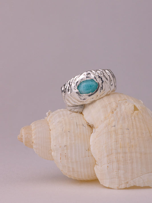 Χειροποίητo χυτό δαχτυλίδι από καθαρό ασήμι με Αμαζονίτη