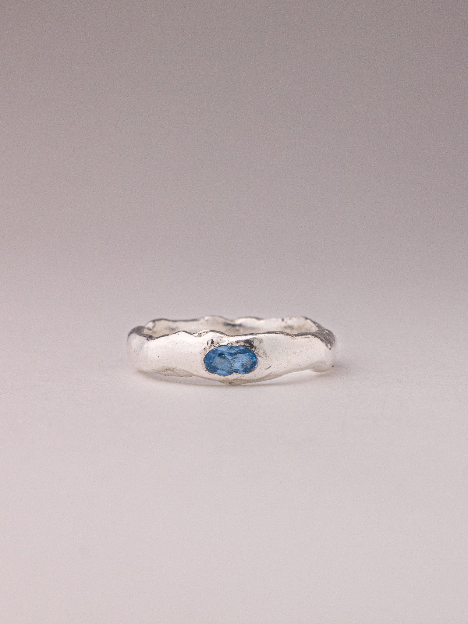 Χειροποίητo χυτό ασημένιο δαχτυλίδι με ζιργκόν