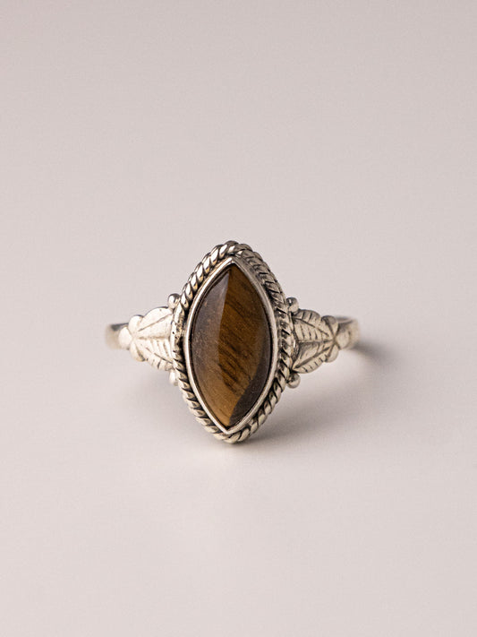 Ασημένιο δαχτυλίδι με τον ημιπολύτιμο λίθο Μάτι της Τίγρης κατασκευασμένο από ασήμι 925