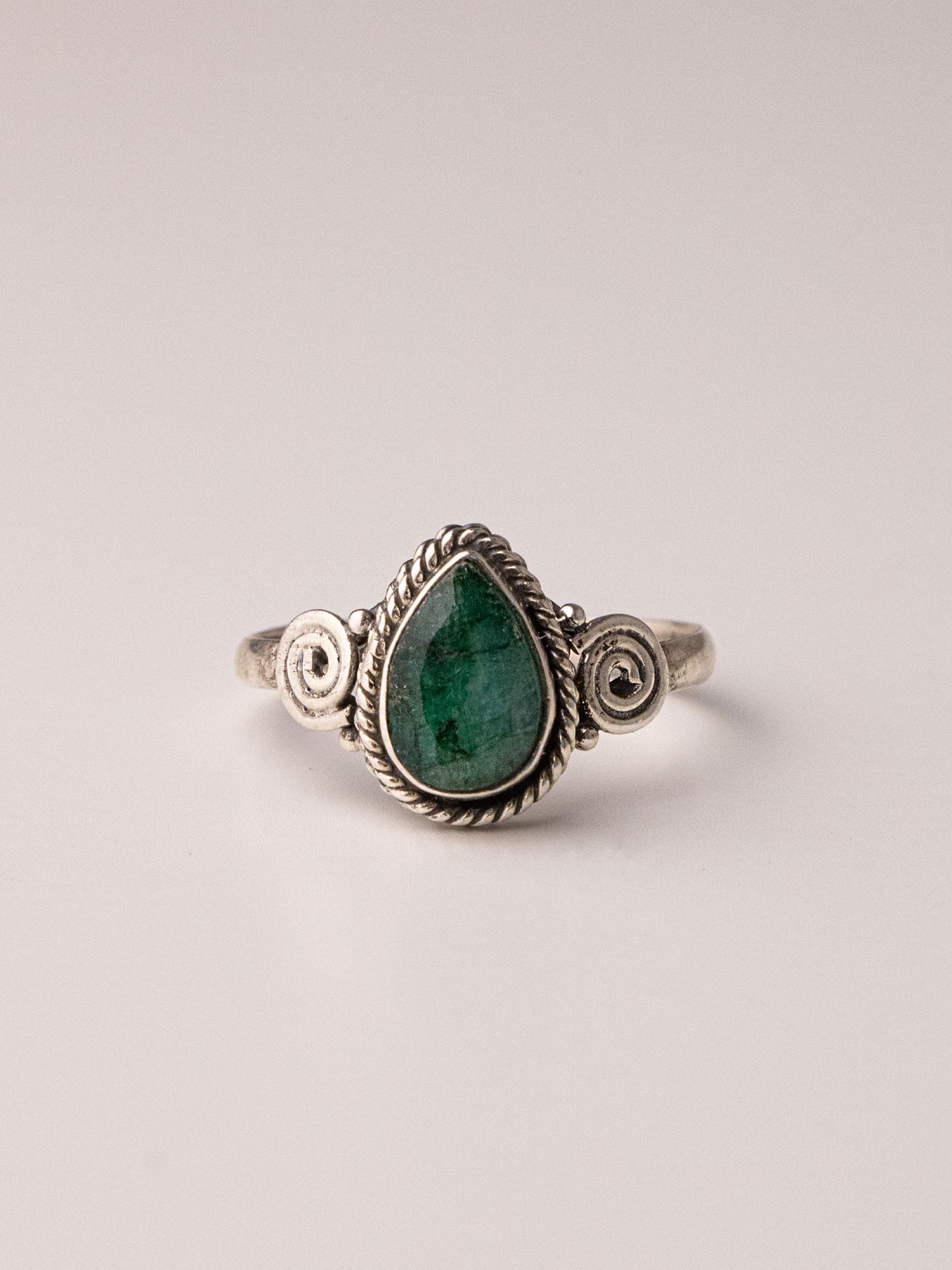 ENIGMA SILVER RING - Emerald