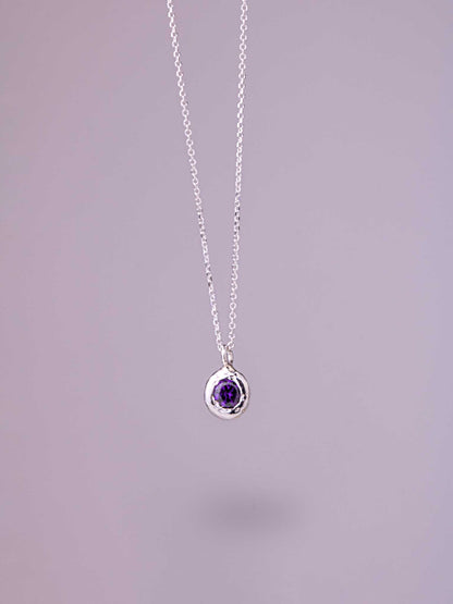 Χειροποίητo χυτό μενταγιόν από καθαρό ασήμι με μωβ Cubic Zirconia