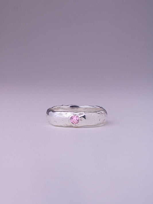 Χειροποίητo χυτό δαχτυλίδι από καθαρό ασήμι με ροζ Cubic Zirconia