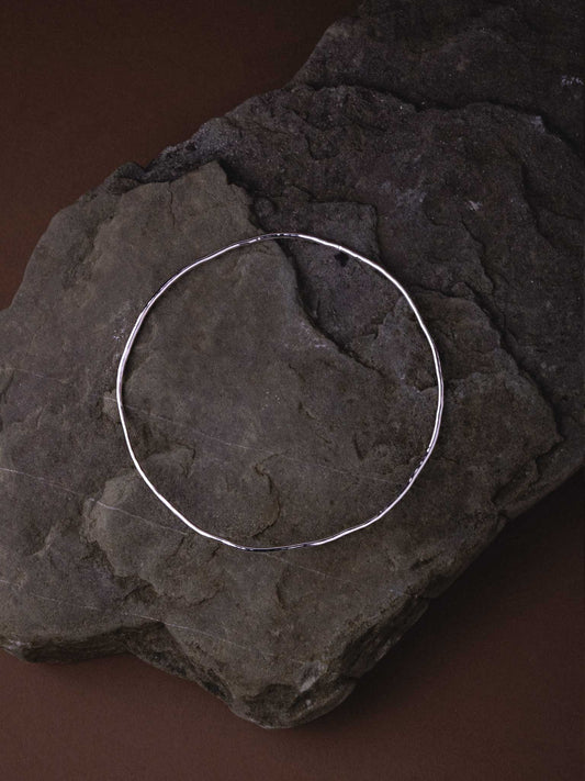 CLEOPATRA SILVER BANGLE