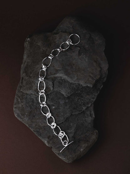 Βραχιόλι από χειροποίητη ασημένια αλυσίδα