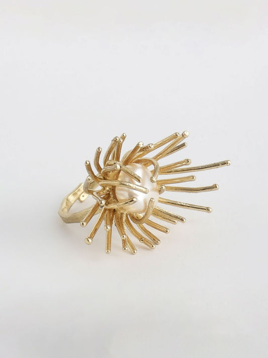 Χειροποίητo ανοιγόμενο δαχτυλίδι με Μαργαριτάρι κατασκευασμένο στην Ελλάδα